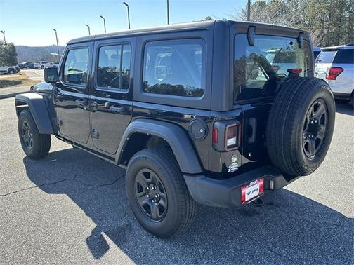 2022 Jeep Wrangler Unlimited Sport