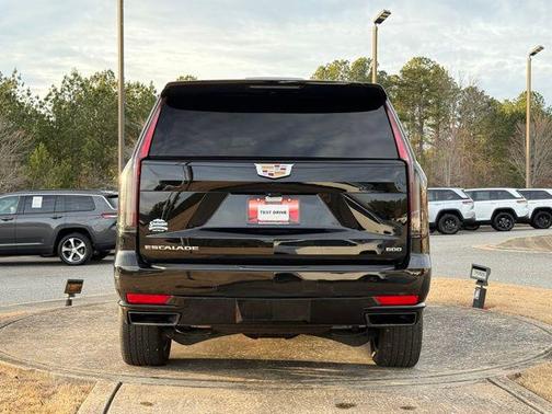 2023 Cadillac Escalade Sport