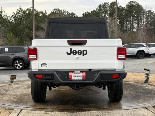 2026 Jeep Gladiator Sport S