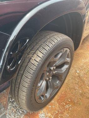 Diamond Black Crystal Pearlcoat 2020 RAM 1500 Limited