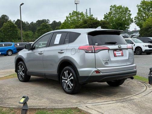 Silver Sky Metallic 2018 Toyota RAV4 LE