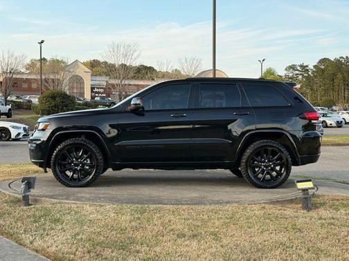 2021 Jeep Grand Cherokee Laredo