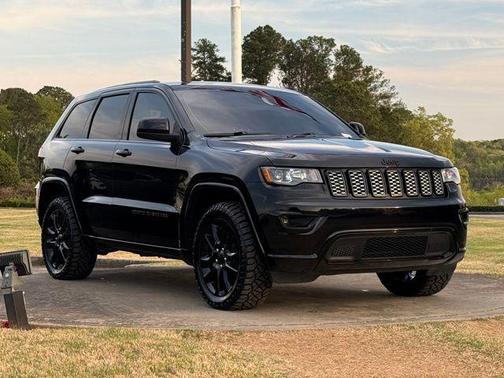 2021 Jeep Grand Cherokee Laredo