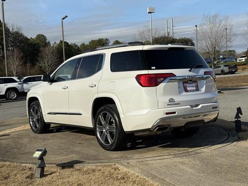 2018 GMC Acadia Denali