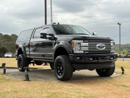 Black Metallic 2019 Ford F-250 Platinum