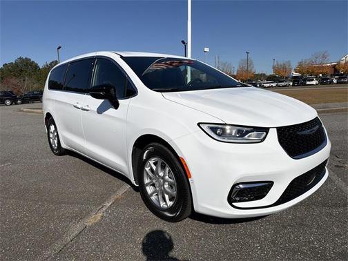 2026 Chrysler Pacifica L