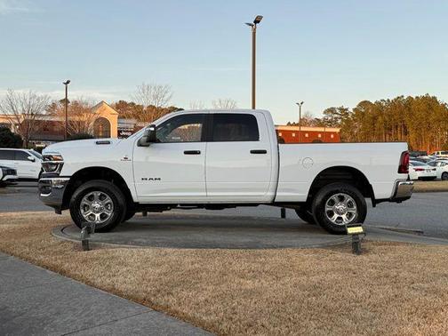 2025 RAM 3500 Big Horn Crew Cab 4x4 6'4' Box