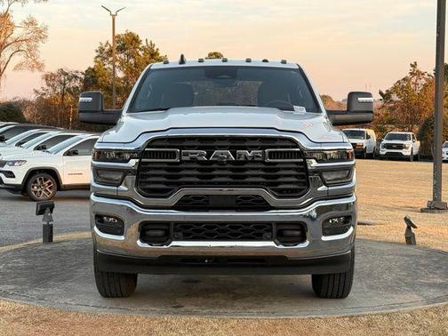 2025 RAM 3500 Big Horn Crew Cab 4x4 6'4' Box