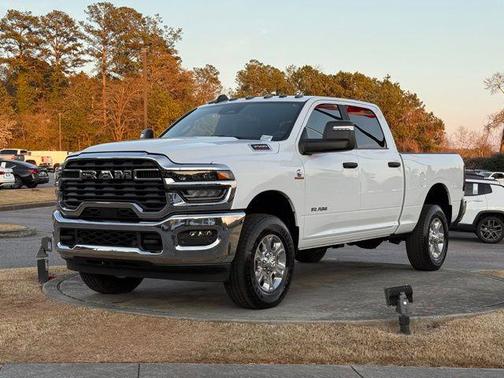 2025 RAM 3500 Big Horn Crew Cab 4x4 6'4' Box