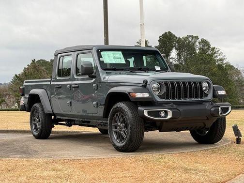2026 Jeep Gladiator Sport