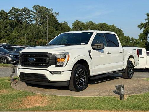 Oxford White 2023 Ford F-150 XLT