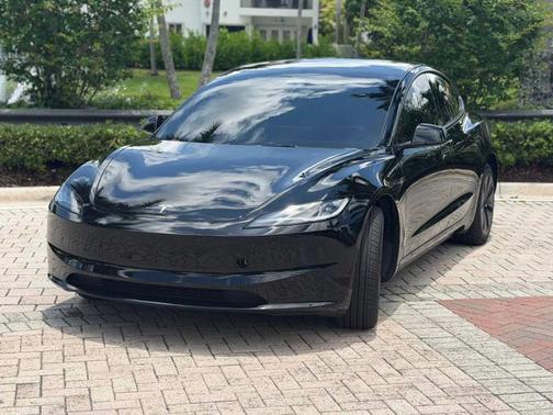 Black 2025 Tesla Model 3 Long Range
