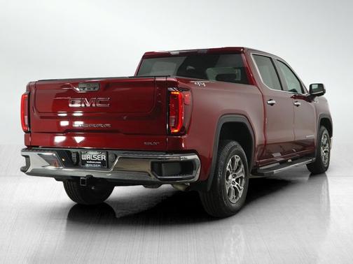 Red Quartz Tintcoat 2019 GMC Sierra 1500 SLT