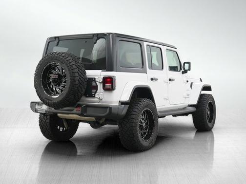 Bright White Clearcoat 2020 Jeep Wrangler Sahara