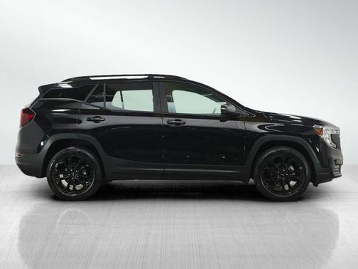 Ebony Twilight Metallic 2022 GMC Terrain SLE