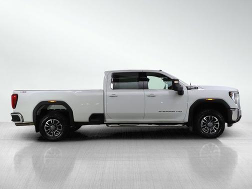 2024 GMC Sierra 3500 SLE
