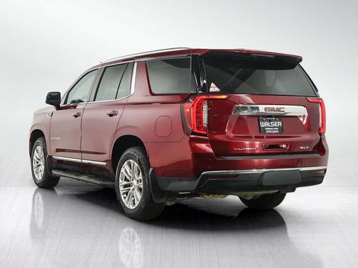 Cayenne Red Tintcoat 2022 GMC Yukon SLT