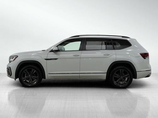 2021 Volkswagen Atlas 3.6L V6 SE w/Technology R-Line