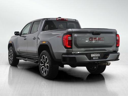 2023 GMC Canyon 4WD AT4