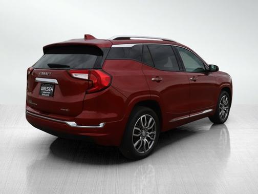 2023 GMC Terrain Denali