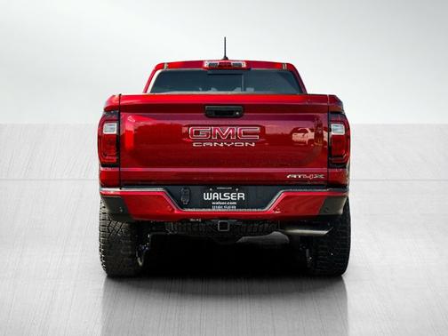 2025 GMC Canyon 4WD AT4