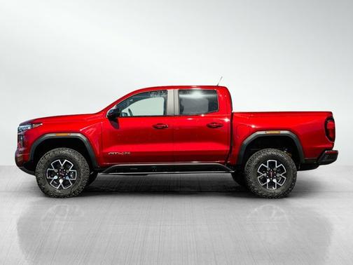 2025 GMC Canyon 4WD AT4