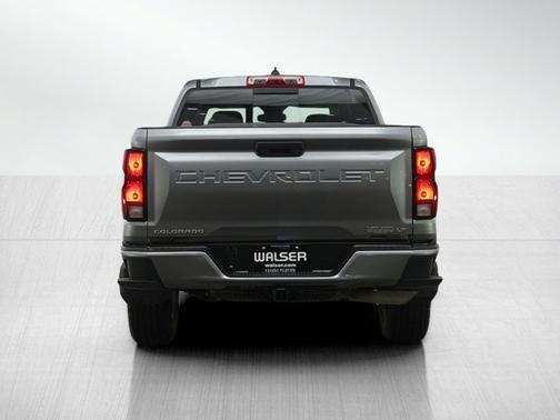 Sterling Gray Metallic 2024 Chevrolet Colorado 4WD LT