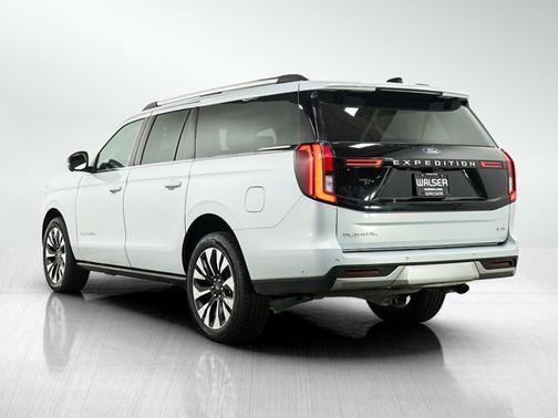 Space Silver Metallic 2025 Ford Expedition Max Platinum