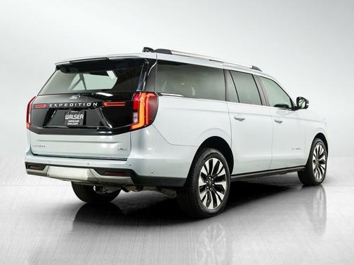 Space Silver Metallic 2025 Ford Expedition Max Platinum