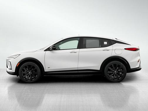 Summit White 2026 Buick Envista Sport Touring