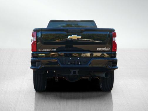 2022 Chevrolet Silverado 2500 High Country