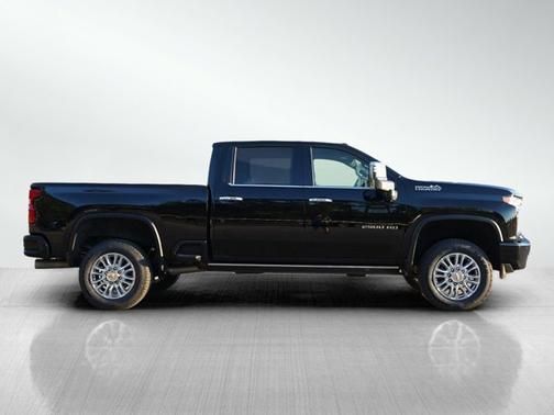 2022 Chevrolet Silverado 2500 High Country