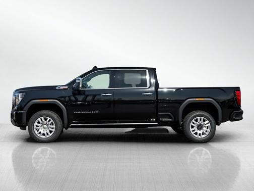 2025 GMC Sierra 3500 Denali