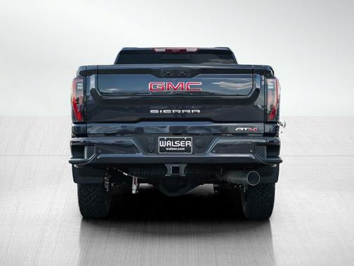 2025 GMC Sierra 3500 AT4