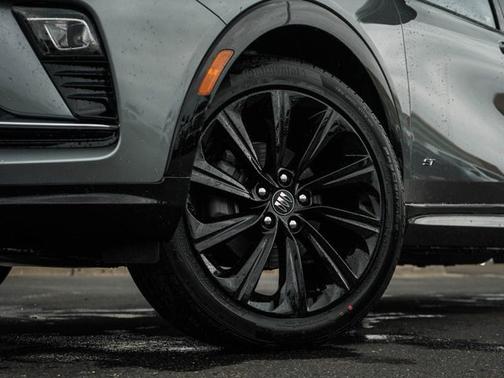 Moonstone Gray Metallic 2026 Buick Envista Sport Touring