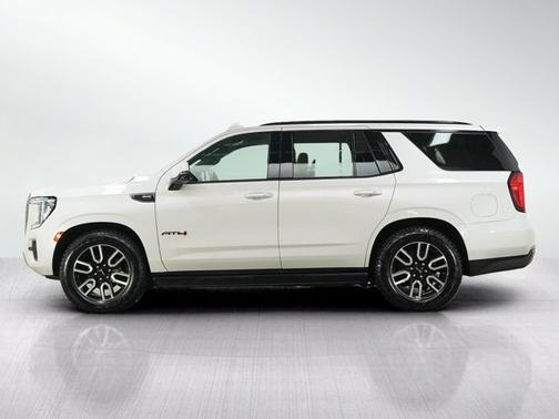 White Frost Tricoat 2021 GMC Yukon AT4