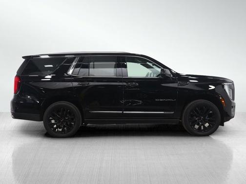 2025 GMC Yukon Denali Ultimate