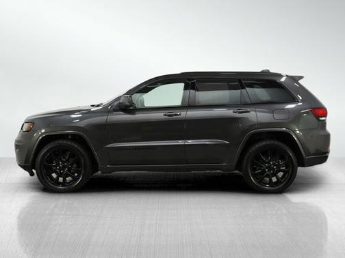 2017 Jeep Grand Cherokee Altitude