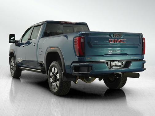 2024 GMC Sierra 2500 Denali