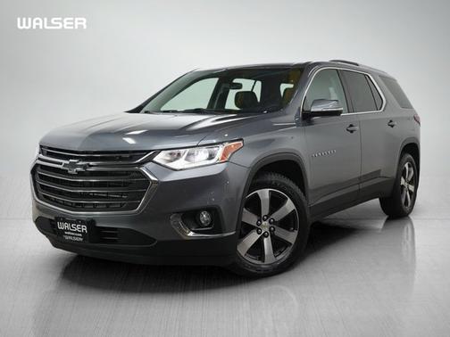 Satin Steel Metallic 2018 Chevrolet Traverse LT Leather