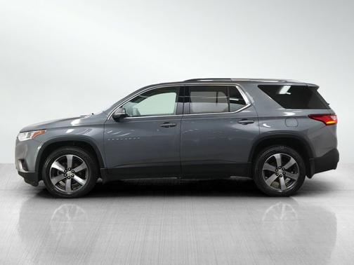 Satin Steel Metallic 2018 Chevrolet Traverse LT Leather