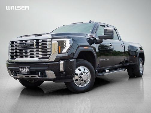 Onyx Black 2024 GMC Sierra 3500 Denali