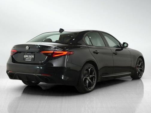 2019 Alfa Romeo Giulia Ti Sport