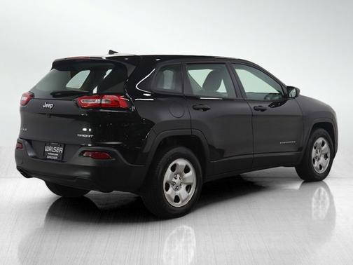 2015 Jeep Cherokee Sport