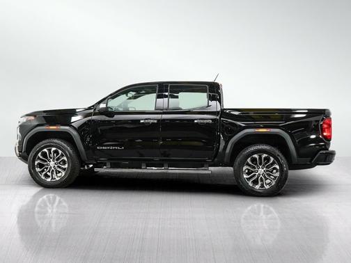Onyx Black 2024 GMC Canyon 4WD Denali