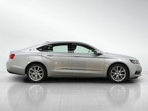 Silver Ice Metallic 2018 Chevrolet Impala 2LZ