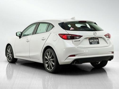 Snowflake White Pearl Mica 2018 Mazda Mazda3 Touring