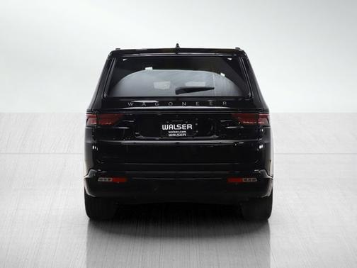 2023 Jeep Wagoneer Series II Carbide