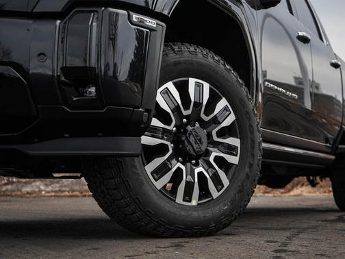 2026 GMC Sierra 3500 Denali