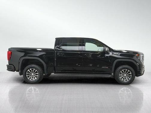 Onyx Black 2023 GMC Sierra 1500 AT4